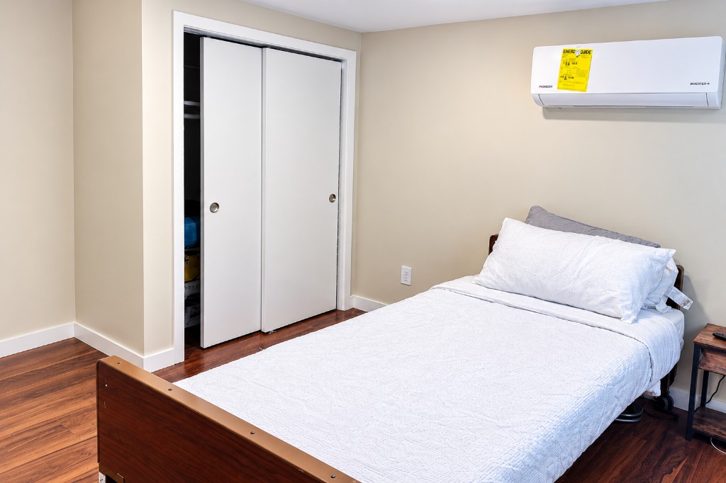 A private bedroom at Ridgecrest Adult Family Home